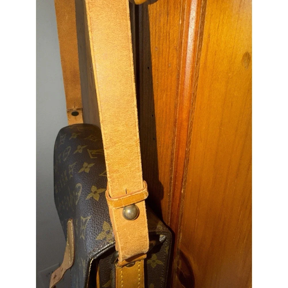 Louis Vuitton Cartouchiere Crossbody Bag Monogram Canvas Leather Vachetta READ - Picture 10 of 16